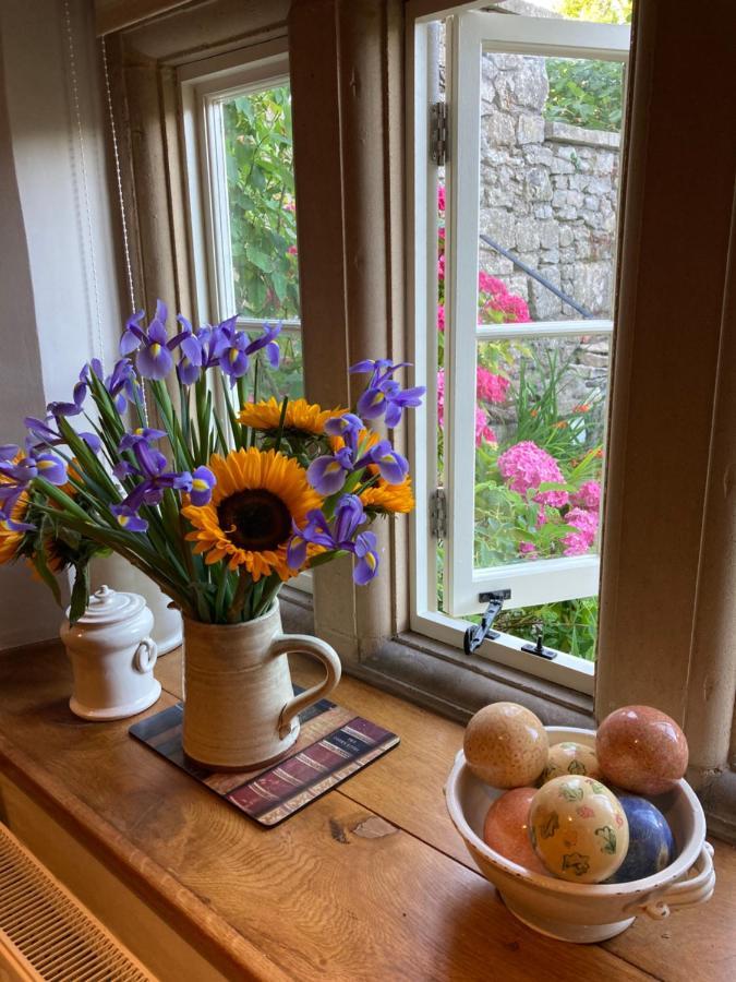 Maplestone Bed & Breakfast เชพตันมัลเล็ต ภายนอก รูปภาพ